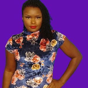 Meet your Posher, Elyse